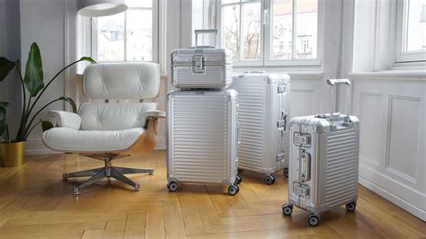 Suitcase sizes guide: the overview