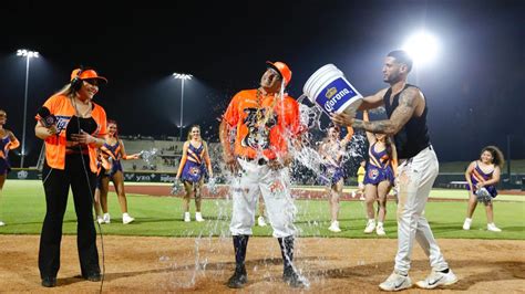 Tigres El Rey Tigre Deja En El Terreno A Diablos Y Consigue La Serie