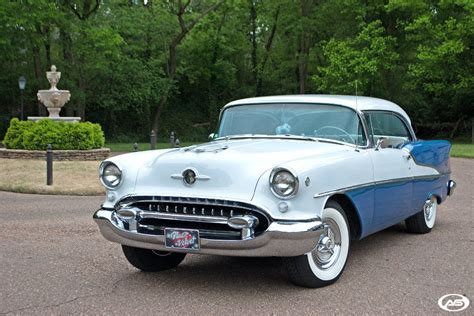 1955 Oldsmobile 88 | Art & Speed Classic Car Gallery in Memphis, TN