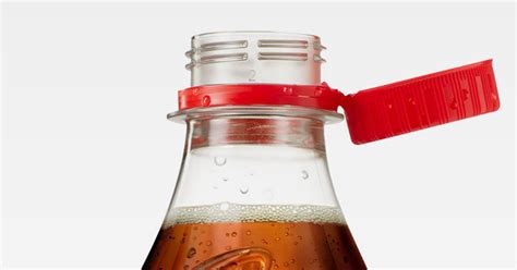 Coca Cola En France Lance Ses Bouteilles En Plastique Avec Bouchons