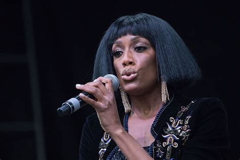 rhona bennett net worth