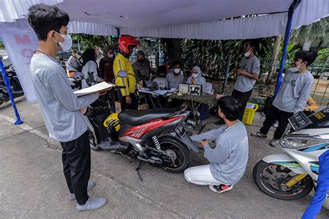 Uji Emisi Gratis Di Terminal Blok M