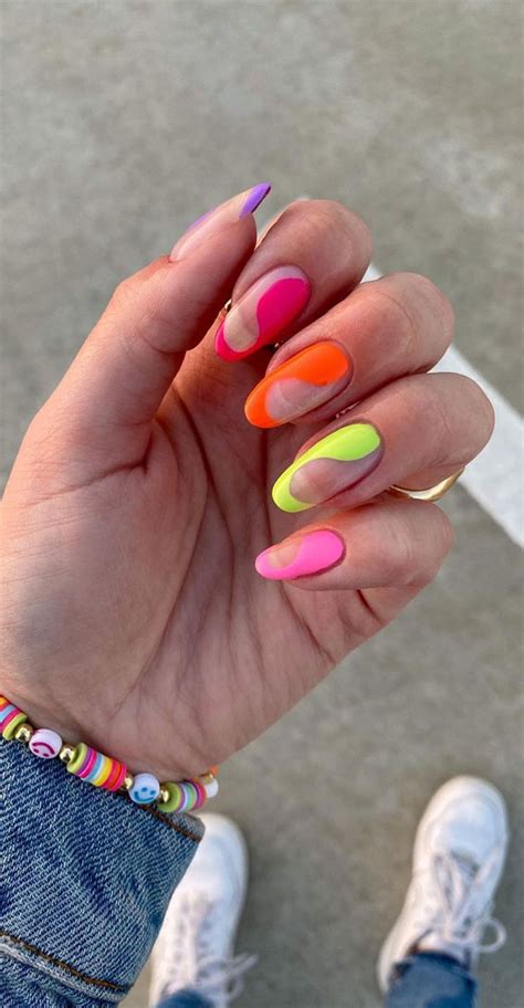 30 Coolest Summer Nails 2021 Colorful Negative Space Nails