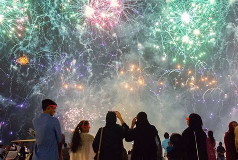 Where To Watch Eid Al Adha Fireworks In Dubai Abu Dhabi