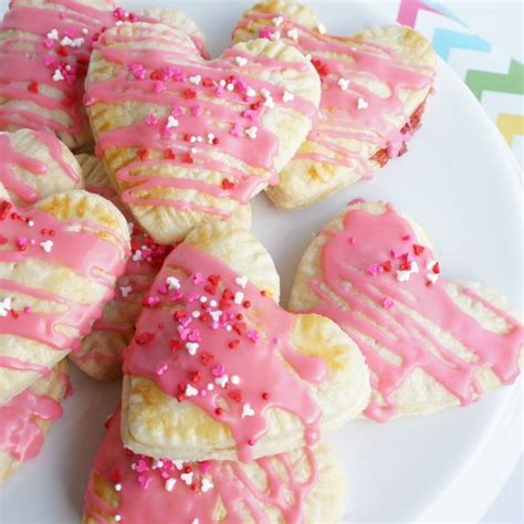 10 Fabulous Valentine Crafts For Tweens To Make