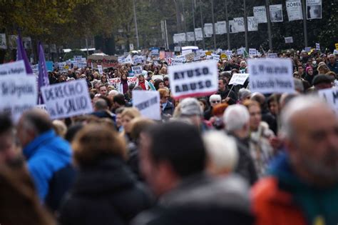 Segunda Gran Movilizaci N Contra La Pol Tica Sanitaria De Ayuso