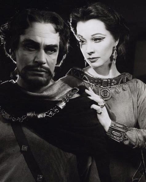 Laurence Olivier And Vivien Leigh Are Pictured As Macbeth And Lady