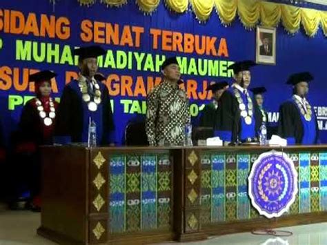 Wisuda Perdana Ikip Muhammadiyah Maumere Youtube