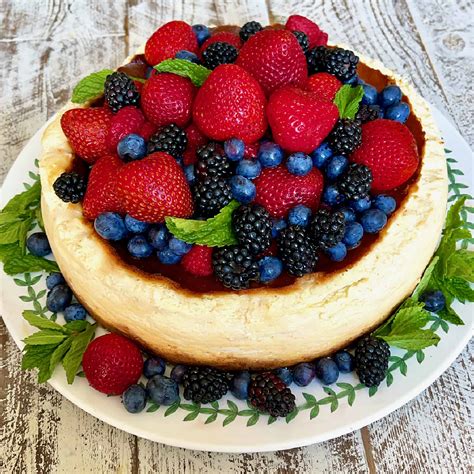 Copycat New York Cheesecake Recipe {Cheesecake Factory} | La Bella Vita ...