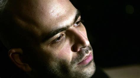 Neues Buch Roberto Saviano Besessen Von Der Mafia Welt