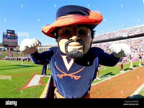 University of virginia mascot hi-res stock photography and images - Alamy