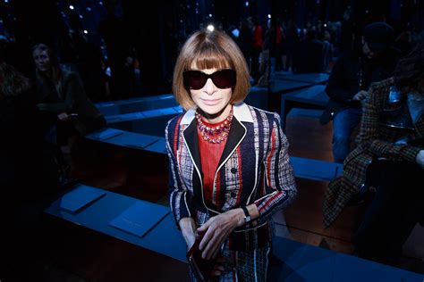 Introducir 50+ imagen chanel sunglasses anna wintour - Abzlocal.mx