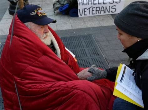 Homeless Veterans Forced Out Of Ny Hotels To House Illegal Immigrants Homeless Veterans Forced