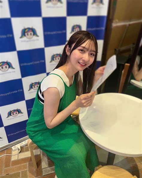 横山莉華さんのインスタグラム写真 横山莉華instagram「渋谷クロスfmありがとうございました📻 ラジオは、アーカイブからも聞く