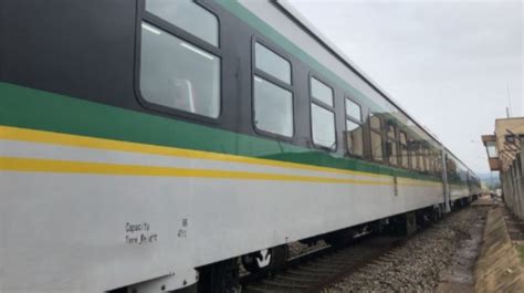 Warri Itakpe Train Service Resumes 3 Months After Derailment Ships