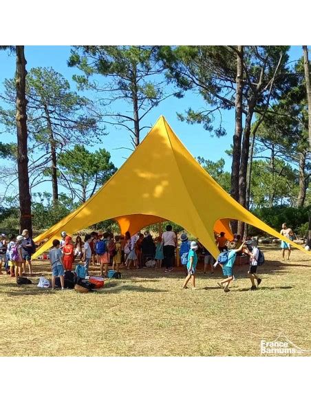 Tente de réception étoile JAUNE diamètre 10m France Barnums