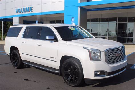 Pre Owned 2017 GMC Yukon XL Denali 4WD Sport Utility