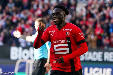 Mercato Rennes Arnaud Kalimuendo Milite Pour L Arriv E D Enzo Le F E