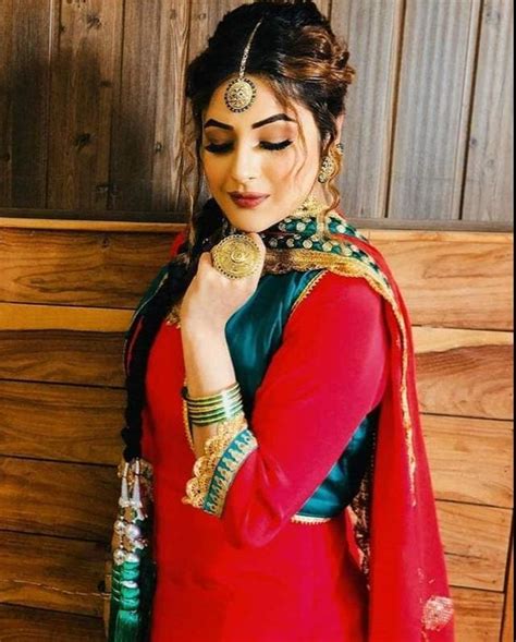 Lohri Party Paranda Hairstyle Try This Beautiful Paranda Look To Look