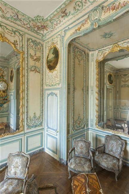 Les Liaisons De Marie Antoinette Cabinet