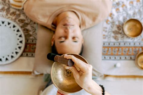 Why Its Time To Try A Healing Sound Bath The Self Centre