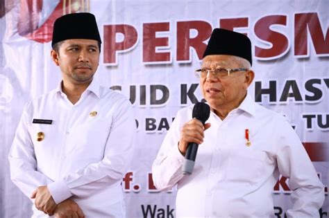 Dampingi Wapres Ri Resmikan Masjid Kh Hasyim Asy Ari Wagub Emil