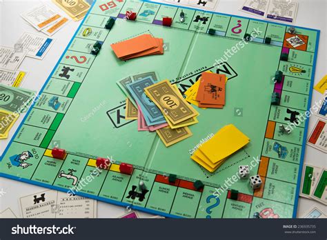 460 Usa Monopoly Board Images, Stock Photos, 3D objects, & Vectors ...