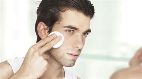 How to Groom Yourself like a Pro: Grooming Tips for Men