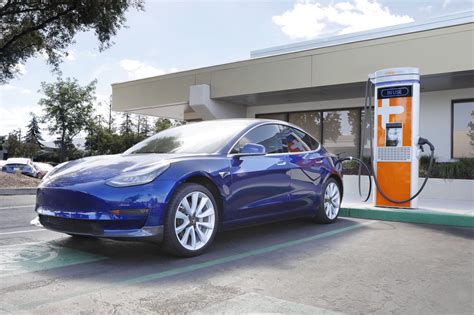 Chargepoint Starts Rolling Out Tesla Style Nacs Plugs For Its Customers