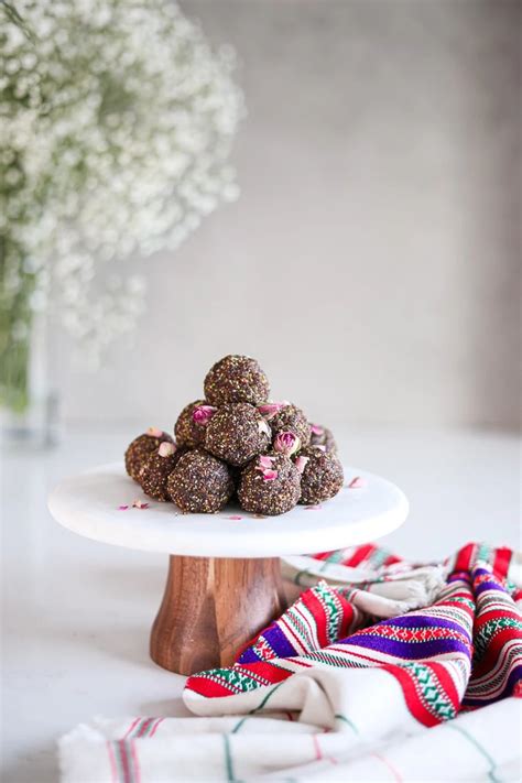 15-Minute Dried Fruit And Nut Laddu Recipe | Desi~licious RD