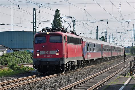 Ic Ersatzzug Bei Der Durchfahrt Bf H Rth Kallscheuren