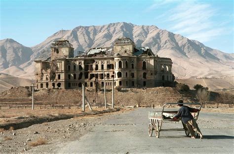 The King's Palace, Kabul, Afghanistan [1280x845] : r/AbandonedPorn