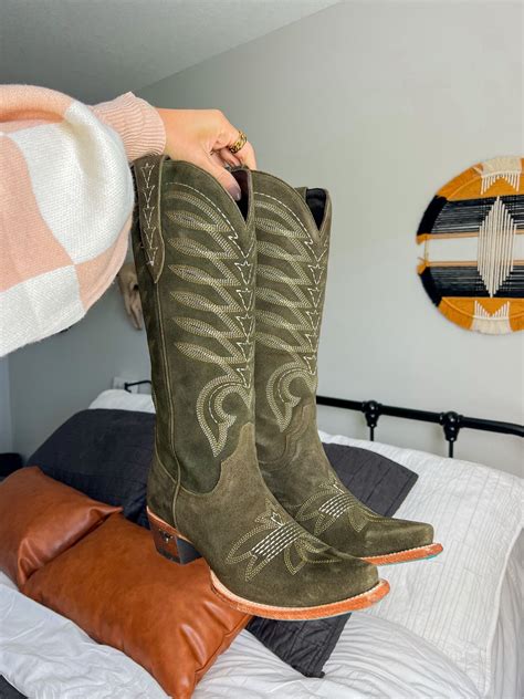 Sandaga Curated On Ltk In 2024 Cute Cowgirl Boots Western Shoes Cowgirl Boots