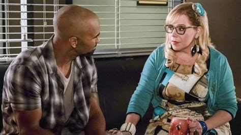 Criminal Minds: Do Penelope Garcia & Derek Morgan Get Together?