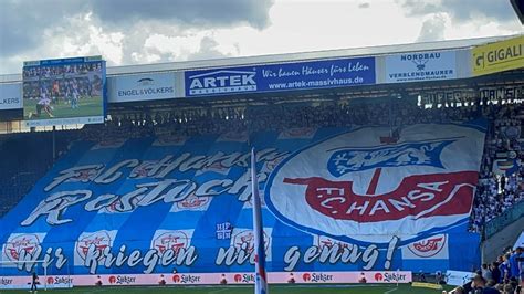 Pyro Choreo Support Im Spiel F C Hansa Rostock FC St Pauli 2 0