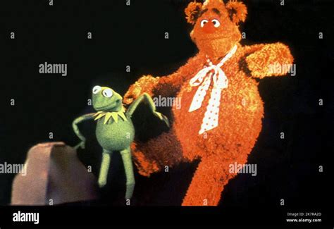 The muppet movie 1979 kermit the frog hi-res stock photography and ...