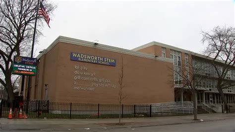 Chicago Public Schools' Wadsworth Elementary to be used as temporary migrant shelter, Mayor Lori ...