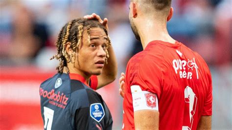 Bekijk De Samenvatting Van FC Twente PSV