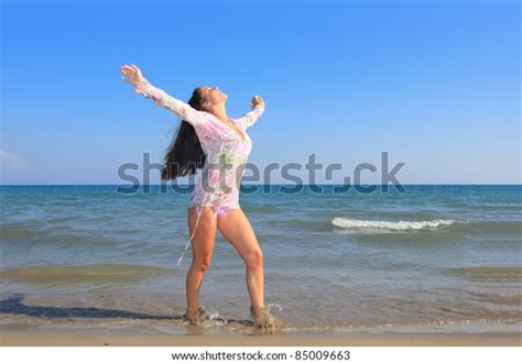 Sexy Bikini Model Posing On Beach Stock Photo 85009663 Shutterstock