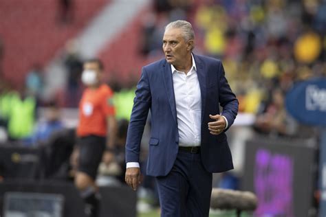 Tite define seu futuro após ofertas de 3 clubes e situação cai como uma