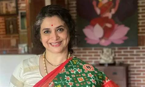 supriya recounts  sachins mum advised   propose