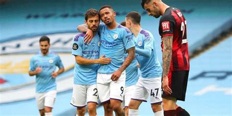 Com Um De Gabriel Jesus City Vence E Chega Aos 93 Gols No Inglês