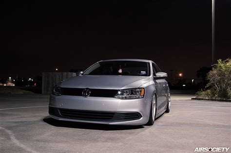 Vw Jetta Mk6 Low Stance Camber Low Volkswagen Mk6 Jettagli