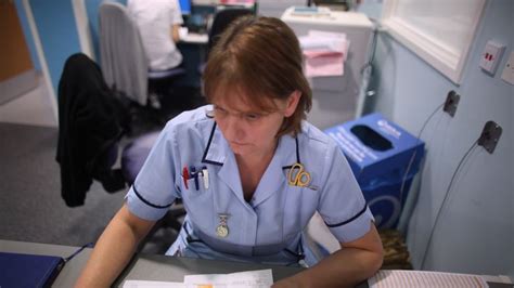 Nurses And Midwives Leaving The Profession In Their Thousands Figures