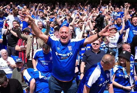 Crazy pitch invasion as Ipswich Town celebrate promotion