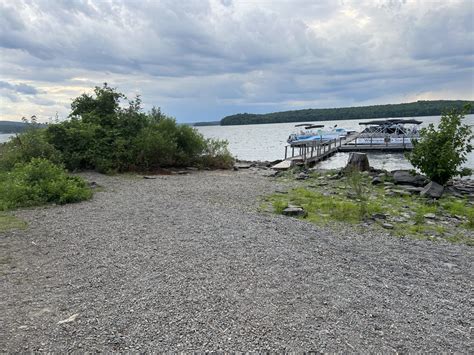 path to the lake - Wallenpaupack Boat Tour