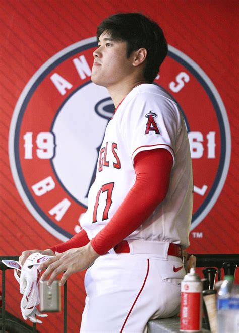 右脇腹の張りを抱える大谷翔平 4戦連続でスタメン外れる 試合前練習ではダッシュを行う場面も スポーツ報知