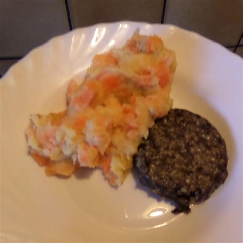 Madhouse Family Reviews: Macsween Microwavable Haggis review