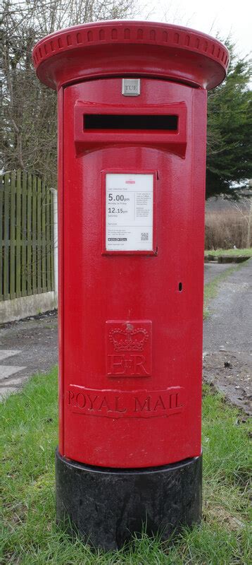 Post Box Bradford Road Clayton Habiloid Cc By Sa