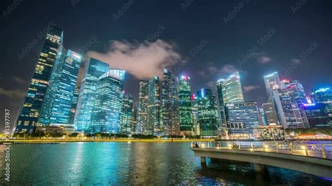 Vidéo Stock Time lapse Singapore skyline at night Singapore central